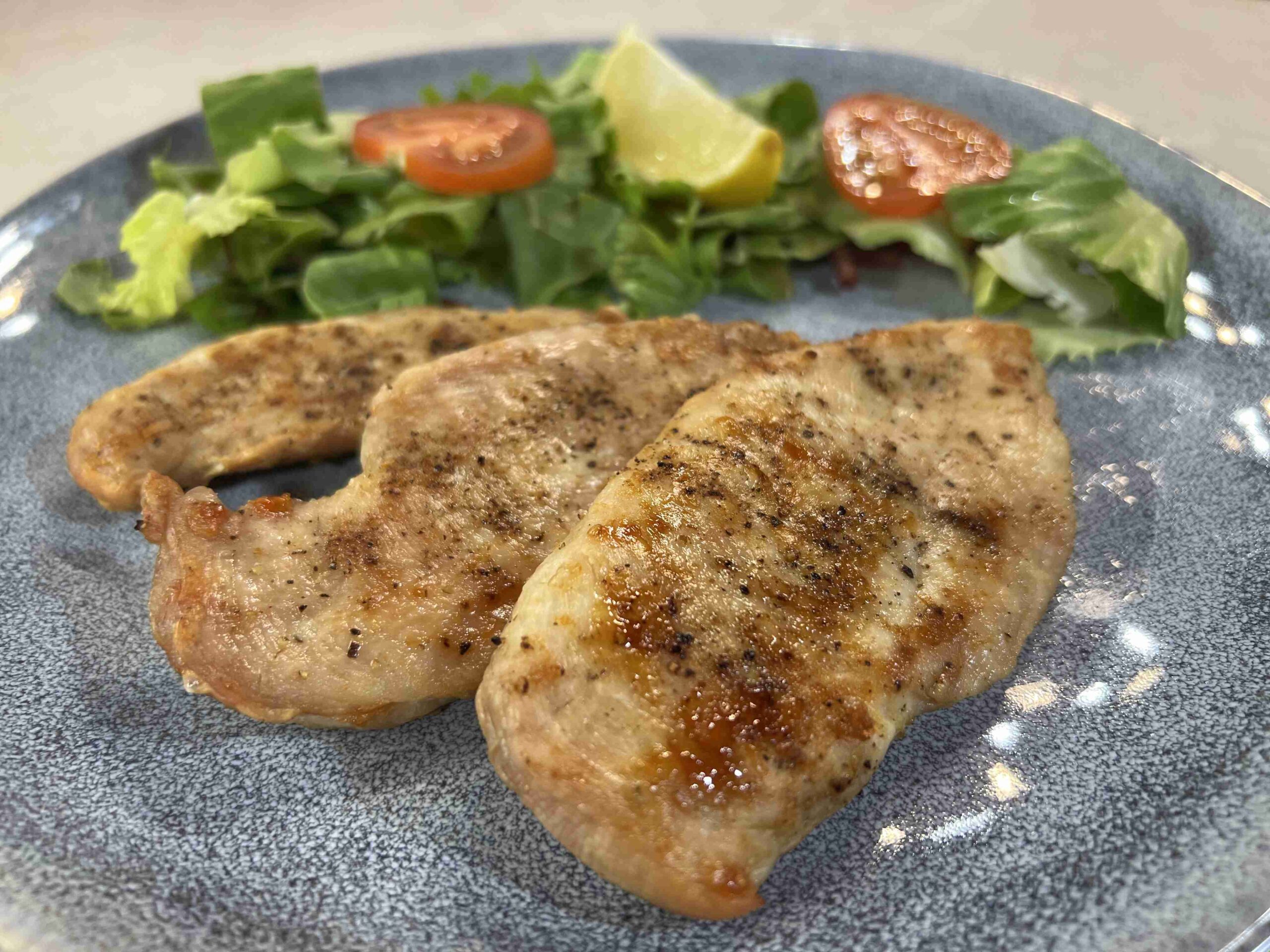 Airfryerben sült csirkemell