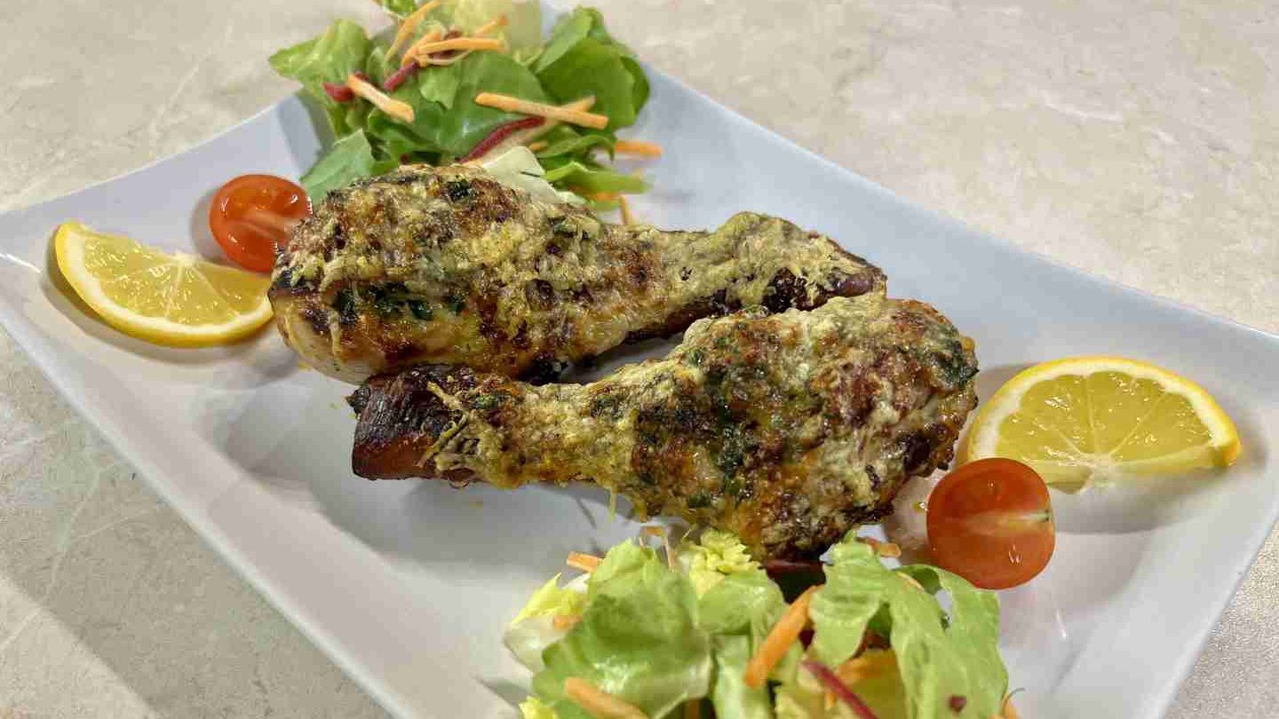 parmezános csirkecomb airfryerben