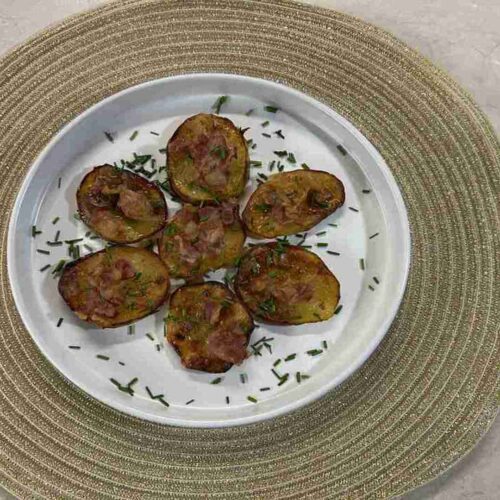 baconös bratkartoffeln airfryerben tányéron