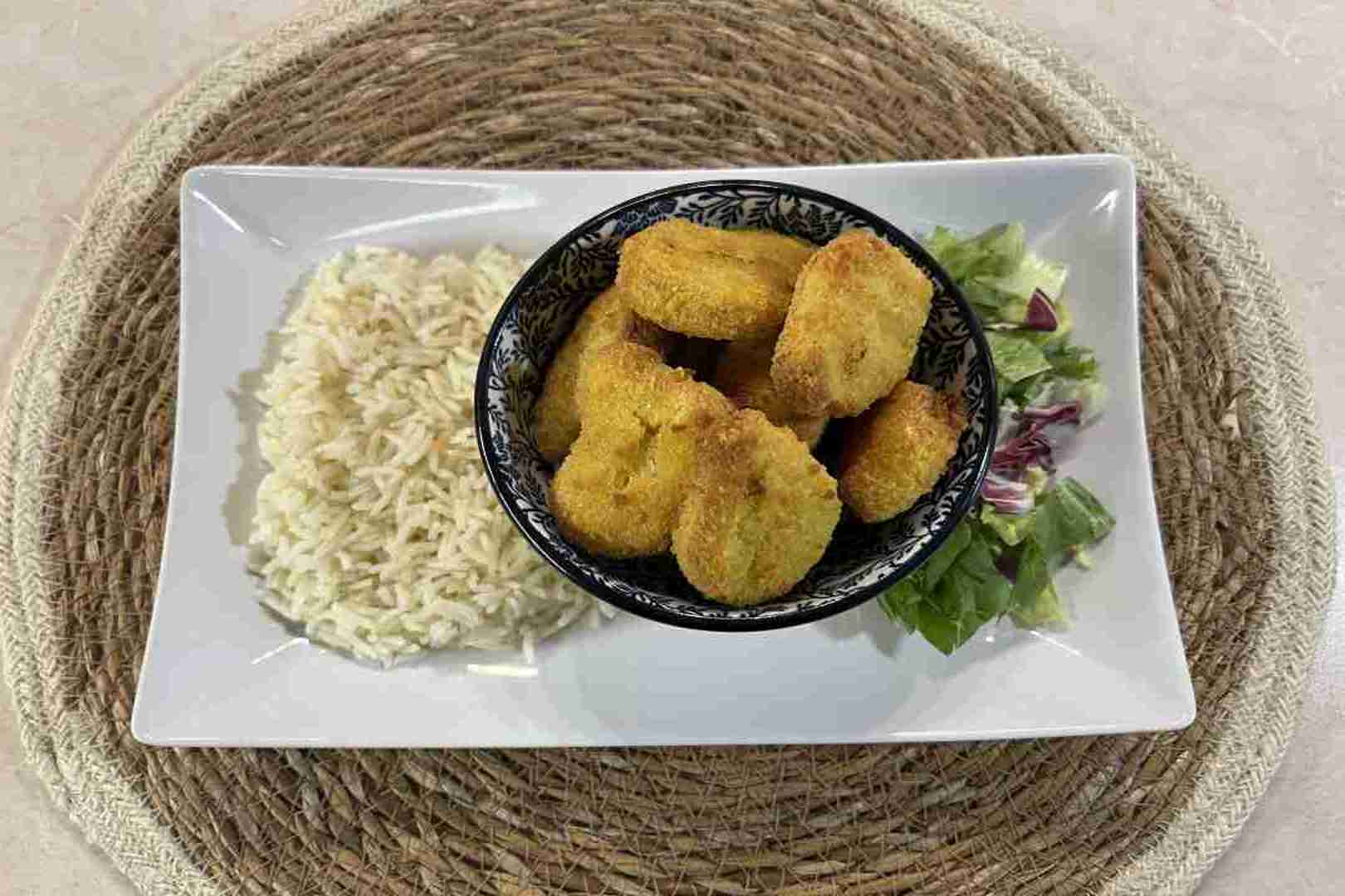 fagyasztott csirke nuggets airfryerben rizzsel